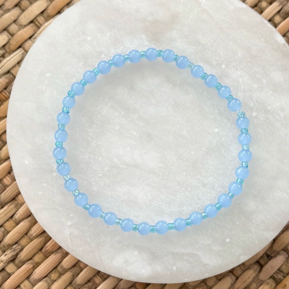 Dainty Blue Glass Beaded Bracelet